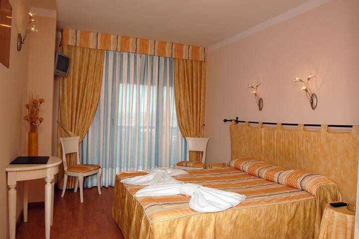 Hostal Stop Cantalejo Rom bilde